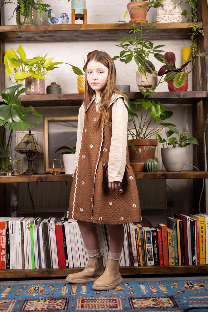 
            
                Load image into Gallery viewer, Girls Dress - Violetta Brown
            
        